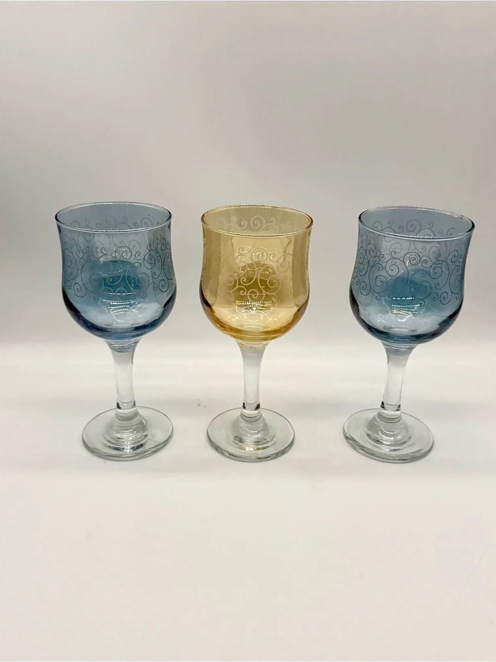 Cristalleria Fumo Handmade Italy Wine Glasses Set of 3 Etched Colored Goblets